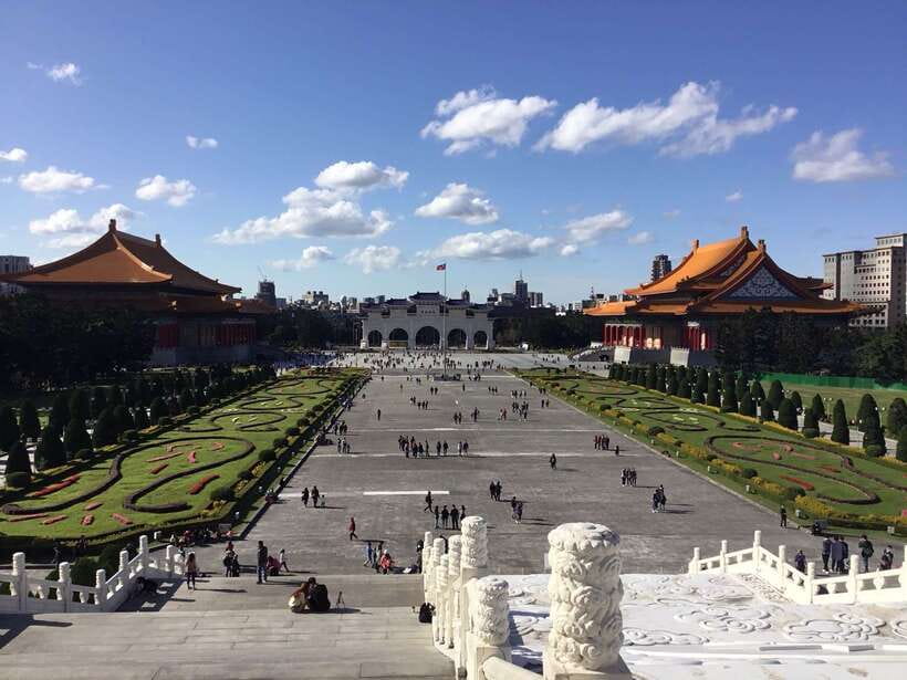 Taipei: Morning City Tour with National Palace Museum Entry - Who should book this Taipei tour