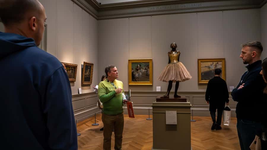 The Met Museum Guided Tour with Skip-the-Line Entry - Walking, bags, and other practical details