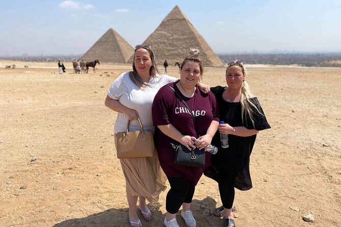 The pyramids & Museum day tour - Three hours inside the Egyptian Museum