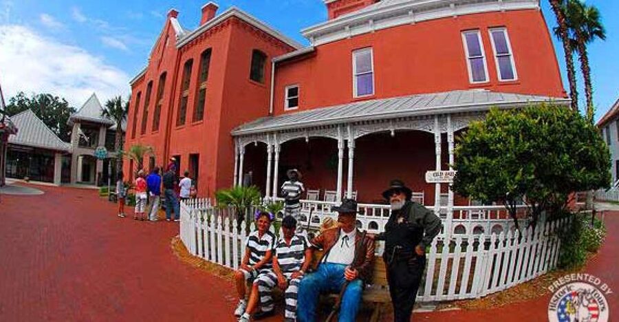 The St. Augustine Old Jail Museum Guided Tour - Entering the 1891 Old Jail