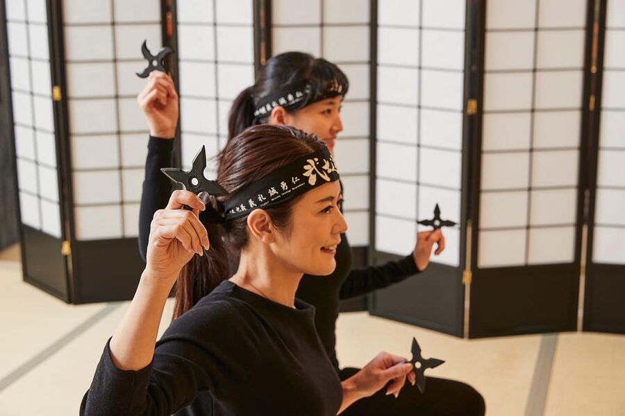 Tokyo: Samurai Ninja Museum Guided tour and Experience - Dressing as a samurai