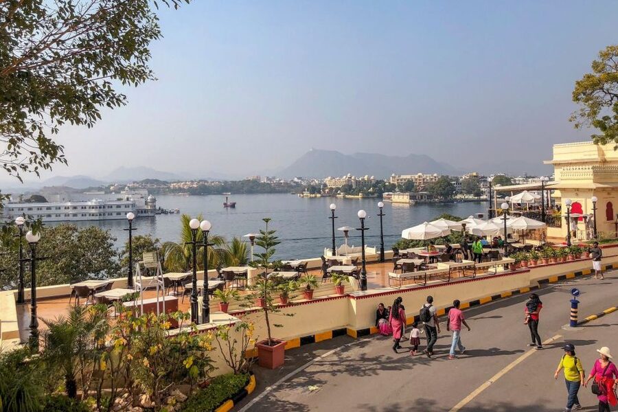 Udaipur: City Palace Museum Tour and Lake Pichola Boat Tour - Who should book this Udaipur experience