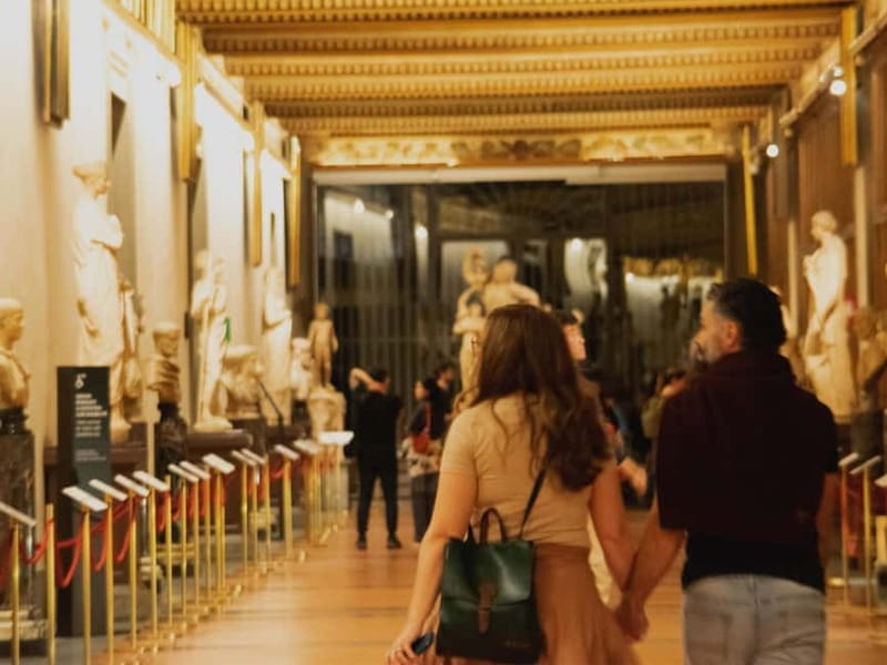 Uffizi Gallery Reserved Ticket & Digital Audio Guide App - Who should book this Uffizi ticket?