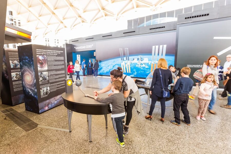 Valencia: Principe Felipe Science Museum Entry Ticket - Electricity Theatre: the liveliest demonstration