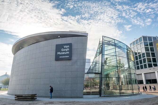 Van Gogh Museum Small Group Guided Tour - Why a guide helps at the Van Gogh Museum