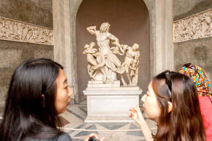 Vatican City: Skip-the-Line Vatican Museums & Sistine Chapel - St. Peter’s Basilica and the papal crypts