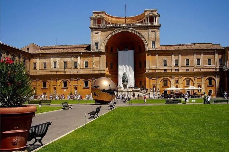 Vatican: Museum, Sistine Chapel & Raphael Rooms Evening Tour - The Vatican Museums in 70 minutes