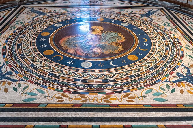 Vatican Museums, Sistine Chapel and St. Peter's Basilica Tour - St. Peter’s Basilica and the risk of a broken connection