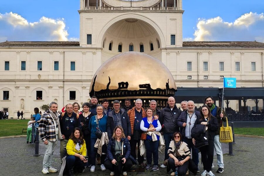 Vatican Museums, Sistine Chapel and St. Peter's Guided Tour - Entering from Via Sebastiano Veniero 74