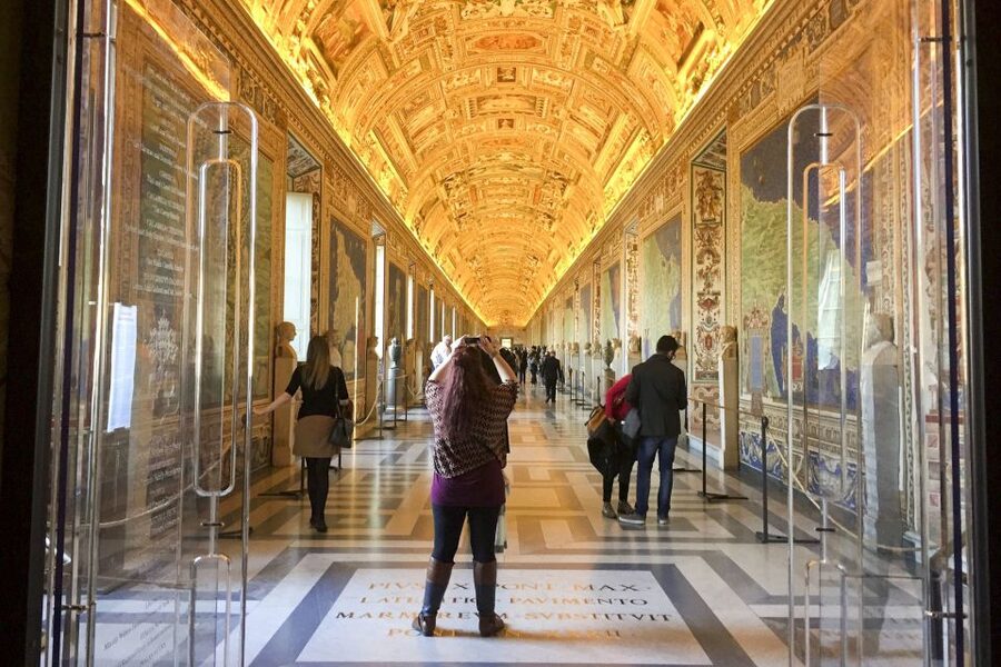 Vatican: Sistine Chapel and Vatican Museums Small Group Tour - The Gallery of Maps