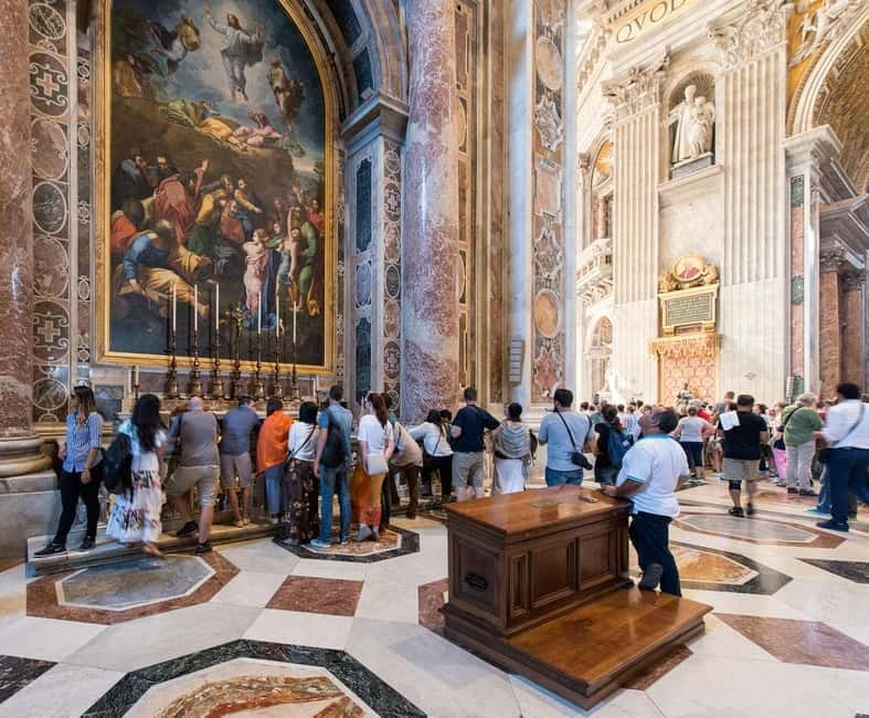 Vatican Tour: Museums, Sistine Chapel & Opt Basilica Entry - The textile gallery and the Gallery of Maps