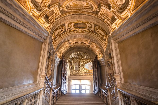 Venice's Best: Basilica, Doge's Palace, Gondola & History Gallery - Timing, meeting point, and planning mistakes to avoid