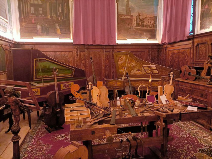 Venice: Vivaldi's Four Seasons Concert & Music Museum Visit - Vivaldi in Venice, with the city as part of the music