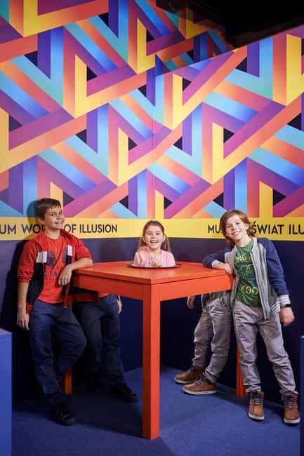 Warsaw: Museum World of Illusion Entry Ticket - Booking flexibility and practical details