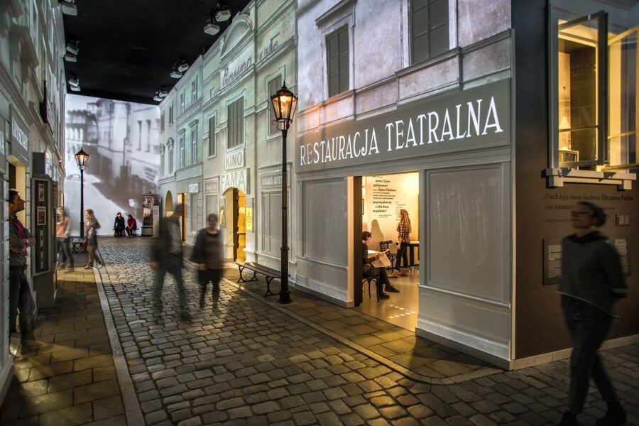 Warsaw: POLIN Museum of the History of Polish Jews Ticket - The first galleries: community, faith, and daily life