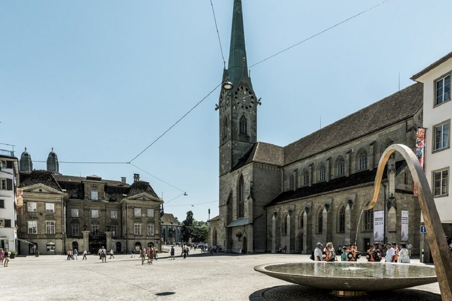 Zurich: City Tour with Lake Cruise + Optional FIFA Museum - Why this tour works for a short Zurich visit