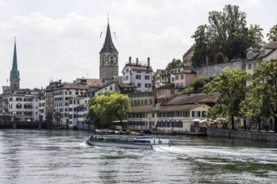City Tour with Lake Cruise + Optional FIFA Museum