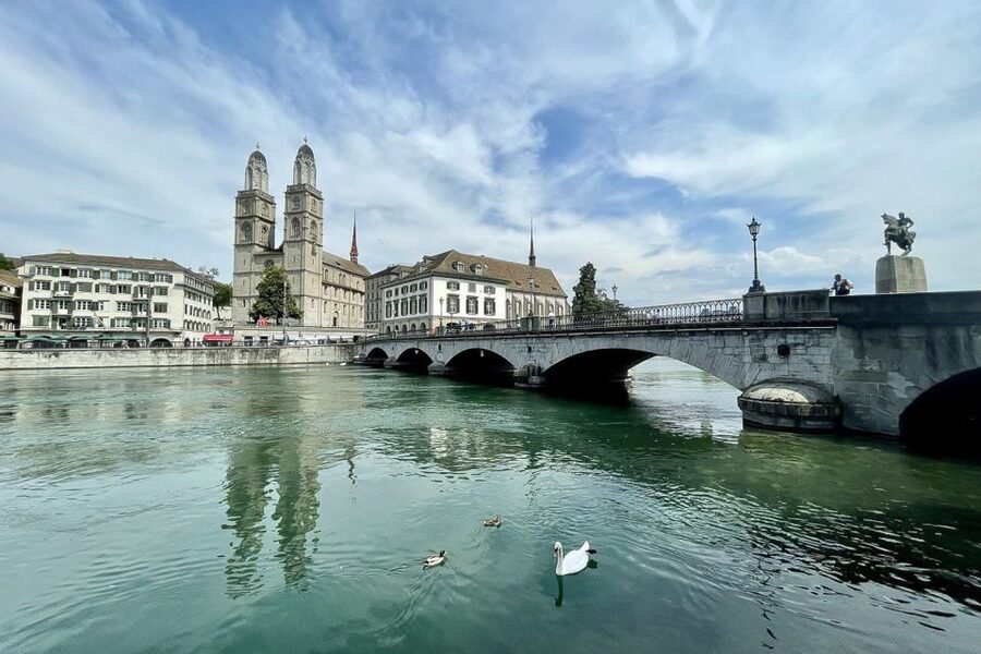 Zurich: Sightseeing Bus Tour with Optional FIFA Museum - How long does the tour really take?
